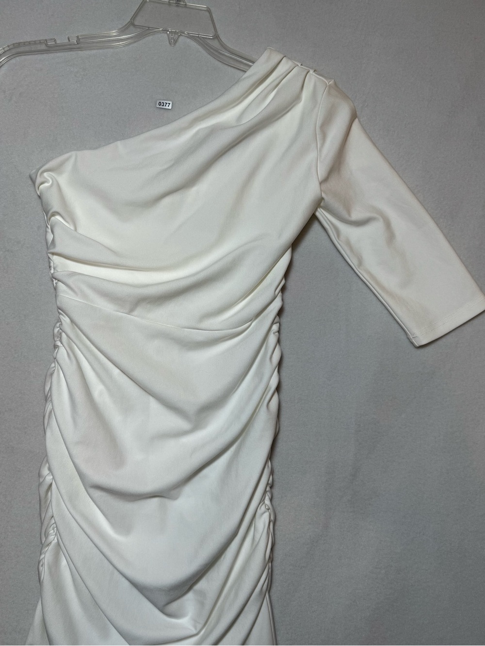Alieva Dolly Bodycon White One-Shoulder Fitted Ruched Midi Dress with Belt Sz L - Picture 8 of 15